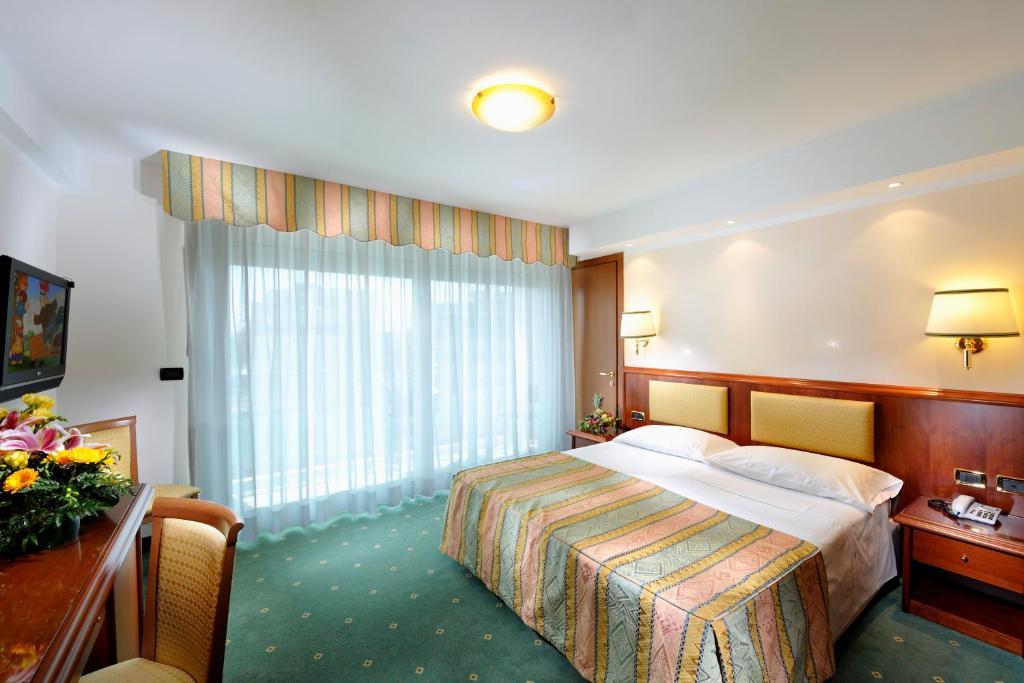 Hotel Vittoria 4*